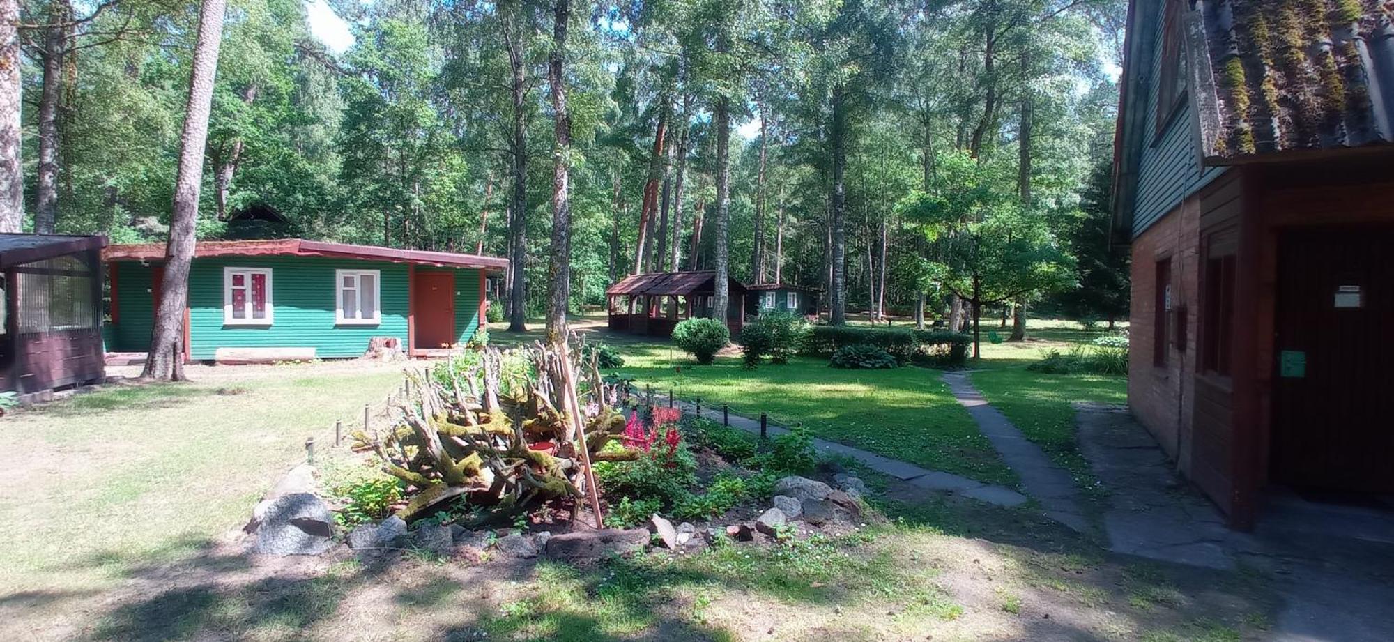 Asmonu Poilsiaviete Villa Kinty Bagian luar foto