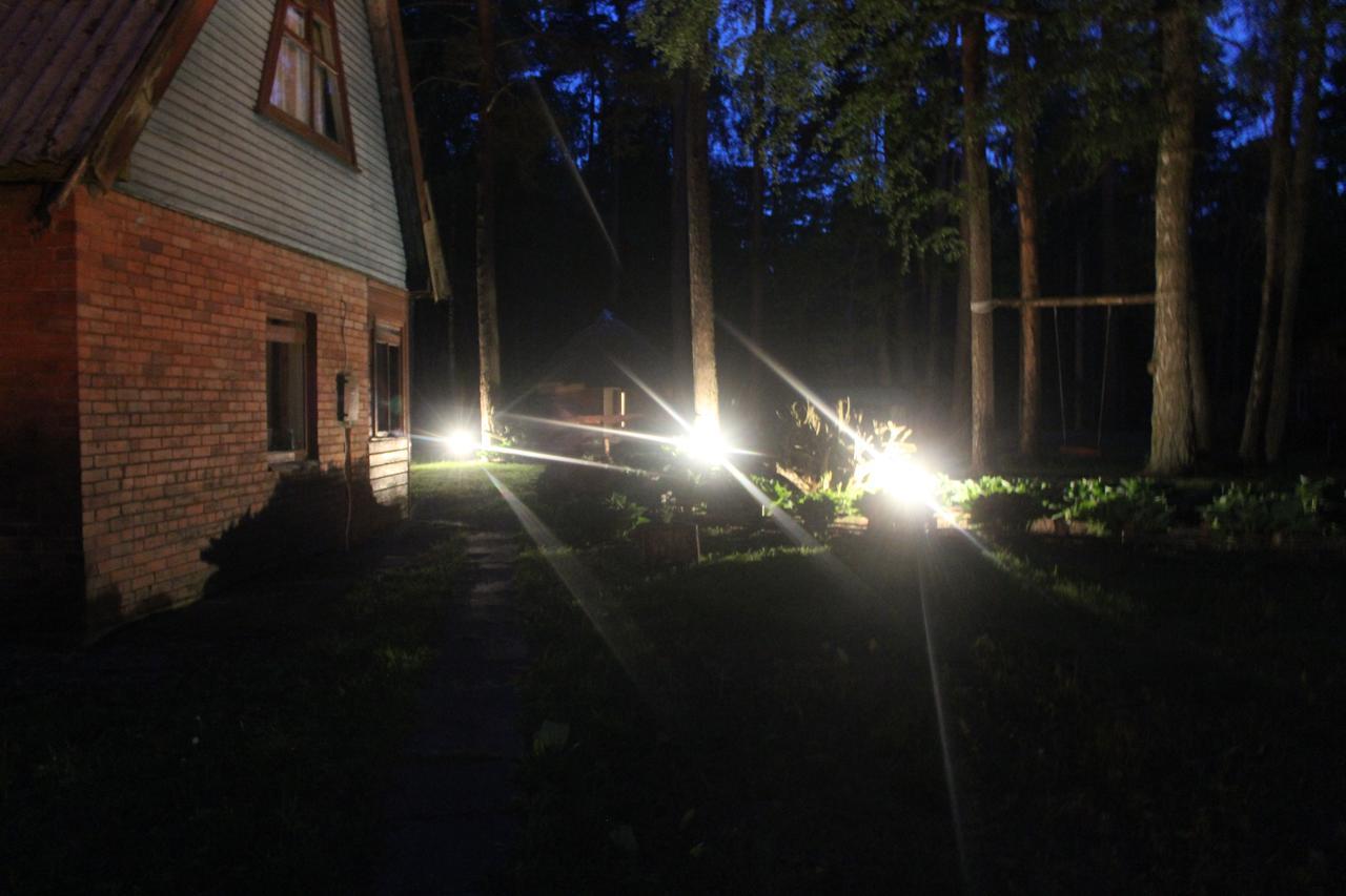 Asmonu Poilsiaviete Villa Kinty Bagian luar foto